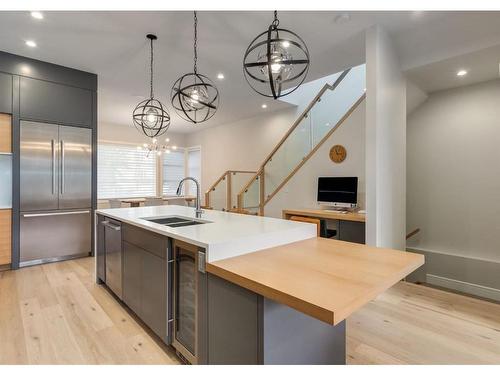 2539 7 Avenue Nw, Calgary, AB - Indoor Photo Showing Kitchen With Stainless Steel Kitchen With Double Sink With Upgraded Kitchen