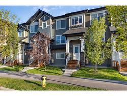 11 Nolan Hill Boulevard NW Calgary, AB T3R 0J4