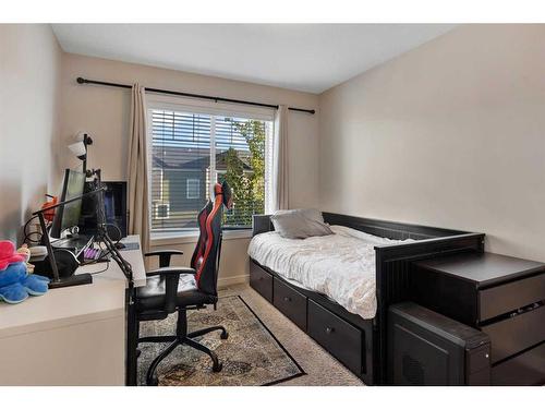 11 Nolan Hill Boulevard Nw, Calgary, AB - Indoor Photo Showing Bedroom