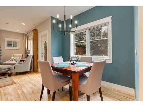 2022 7 Avenue Nw, Calgary, AB - Indoor Photo Showing Dining Room