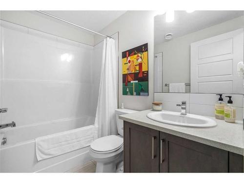 104-338 Seton Circle Se, Calgary, AB - Indoor Photo Showing Bathroom