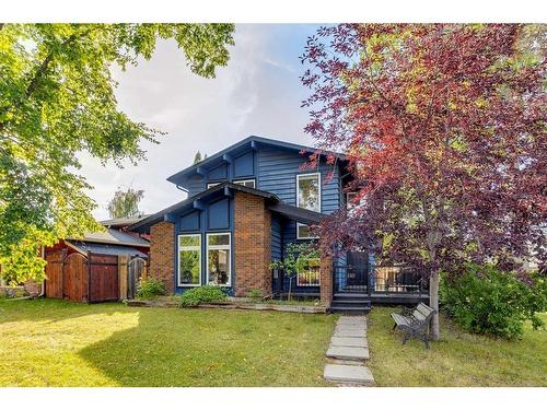 127 Midglen Place Se, Calgary, AB - Outdoor