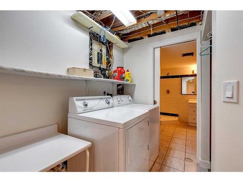 127 Midglen Place Se, Calgary, AB - Indoor Photo Showing Laundry Room