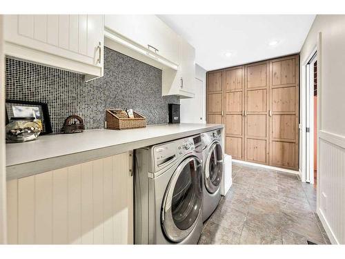 184 Scenic Hill Close Nw, Calgary, AB - Indoor Photo Showing Laundry Room