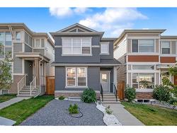 32 ambelside Crescent NW Calgary, AB T3P 1S6