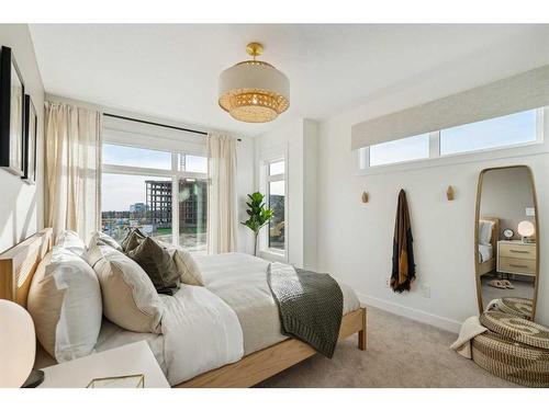 3957 Quesnay Wood Drive Sw, Calgary, AB - Indoor Photo Showing Bedroom