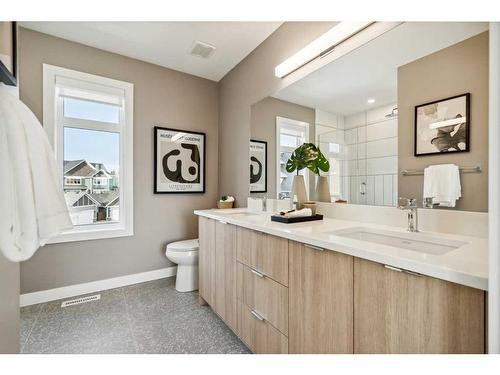 3957 Quesnay Wood Drive Sw, Calgary, AB - Indoor Photo Showing Bathroom