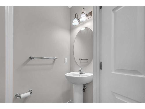 11157 Cityscape Drive Ne, Calgary, AB - Indoor Photo Showing Bathroom