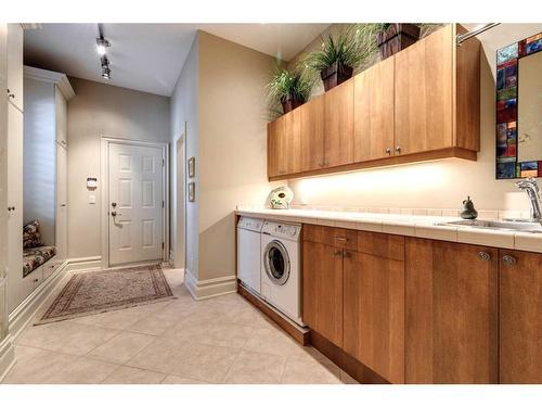 168 Stonepine Drive, Rural Rocky View County, AB - Indoor Photo Showing Laundry Room