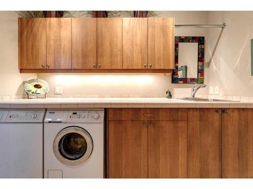 168 Stonepine Drive, Rural Rocky View County, AB - Indoor Photo Showing Laundry Room