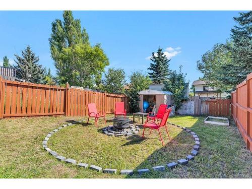 11 Falchurch Road Ne, Calgary, AB - Outdoor With Backyard