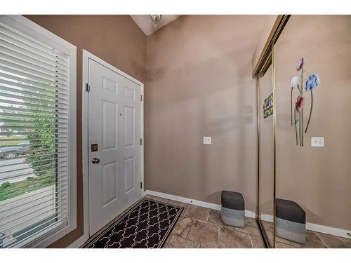 158 Laguna Circle Ne, Calgary, AB - Indoor Photo Showing Other Room