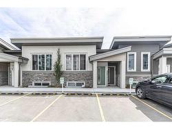 29 Spring Creek Common SW Calgary, AB T3H 6E2