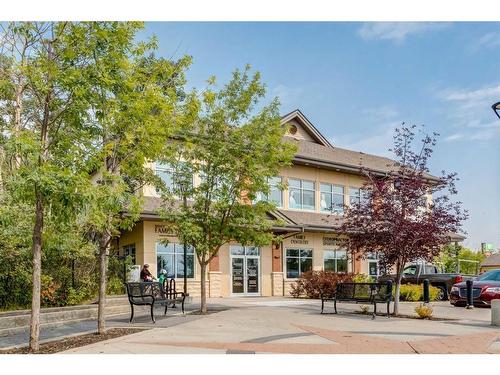 1607 Wentworth Villas Sw, Calgary, AB - Outdoor With Facade