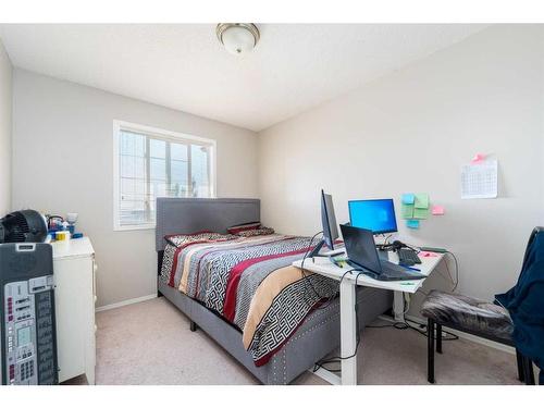 219 Covemeadow Crescent Ne, Calgary, AB - Indoor Photo Showing Bedroom