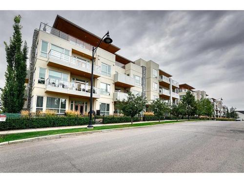 302-33 Burma Star Road Sw, Calgary, AB - Outdoor With Balcony With Facade