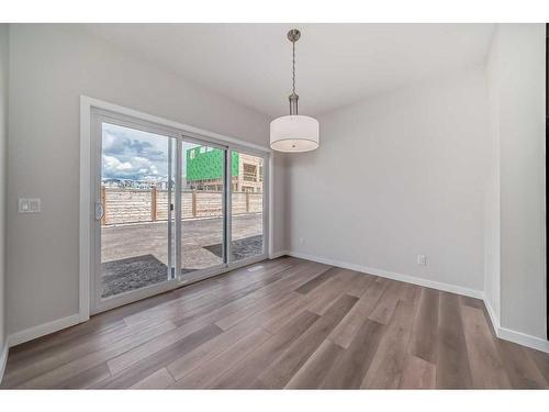 482 Lucas Way Nw, Calgary, AB - Indoor Photo Showing Other Room