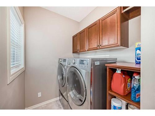 31 Tuscany Glen Park Nw, Calgary, AB - Indoor Photo Showing Laundry Room