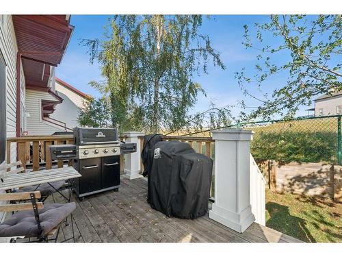 199 Hidden Creek Cove Nw, Calgary, AB - Outdoor