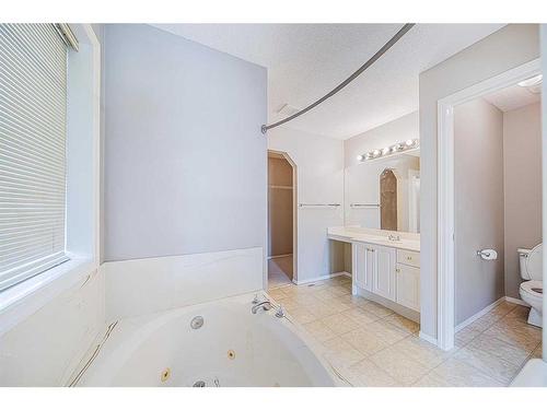 1 Valley Creek Road Nw, Calgary, AB - Indoor Photo Showing Bathroom