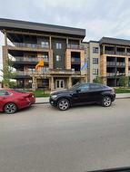 107-125 wolf hollow Crescent SE Calgary, AB T2X 5W9