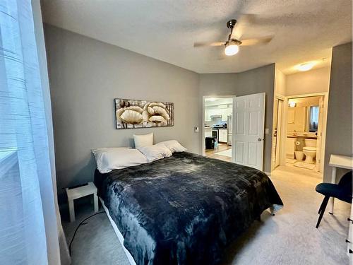 118-126 14 Avenue Sw, Calgary, AB - Indoor Photo Showing Bedroom