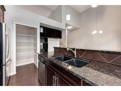 1006 Wentworth Villas Sw, Calgary, AB - Indoor Photo Showing Kitchen With Double Sink