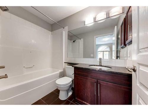 1006 Wentworth Villas Sw, Calgary, AB - Indoor Photo Showing Bathroom