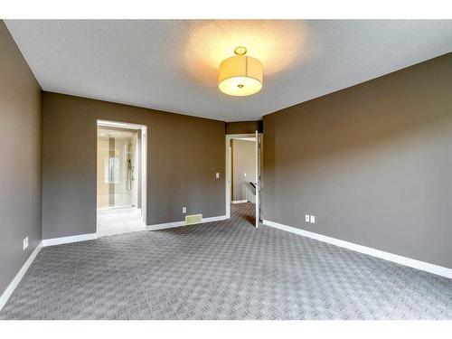 368 Auburn Bay Boulevard Se, Calgary, AB - Indoor Photo Showing Other Room