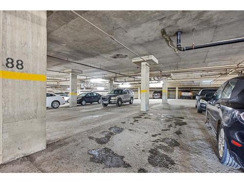 2310-13045 6 Street Sw, Calgary, AB - Indoor Photo Showing Garage