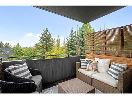 505-823 Royal Avenue Sw, Calgary, AB - Outdoor With Deck Patio Veranda With Exterior