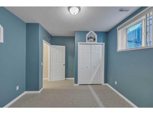 264 Panamount Hill, Calgary, AB - Indoor