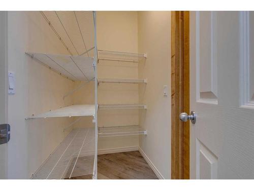 49 Everglen Crescent Sw, Calgary, AB - Indoor With Storage