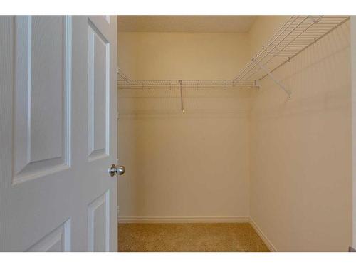 49 Everglen Crescent Sw, Calgary, AB - Indoor With Storage