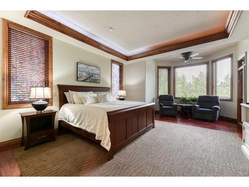 54 Rockcliff Landing Nw, Calgary, AB - Indoor Photo Showing Bedroom