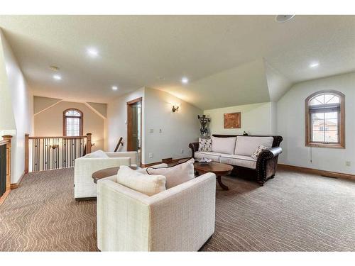 54 Rockcliff Landing Nw, Calgary, AB - Indoor