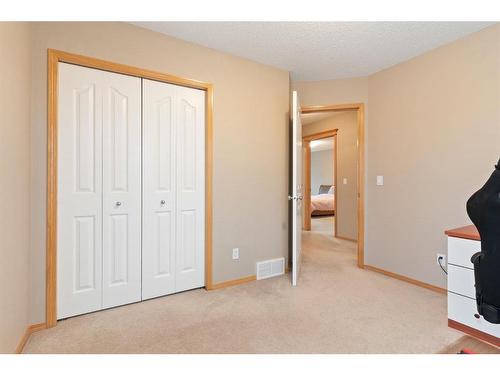 472 Bridlemeadows Common Sw, Calgary, AB - Indoor