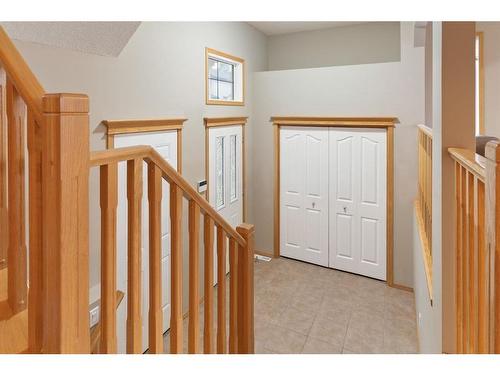 472 Bridlemeadows Common Sw, Calgary, AB - Indoor Photo Showing Other Room