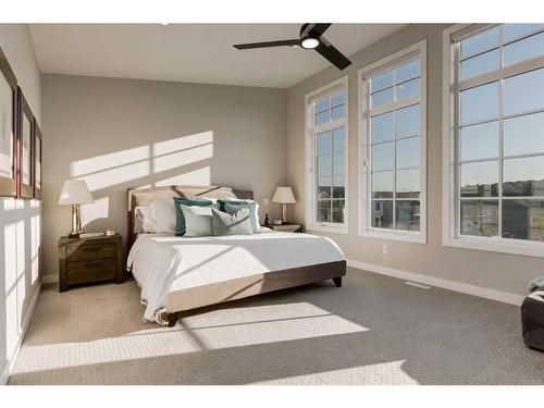 96 Timberline Way Sw, Calgary, AB - Indoor Photo Showing Bedroom