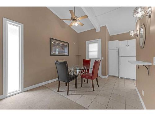 2622 Oakmoor Drive Sw, Calgary, AB - Indoor Photo Showing Dining Room