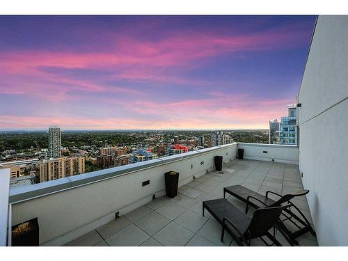 2301-901 10 Avenue Sw, Calgary, AB - Outdoor With View