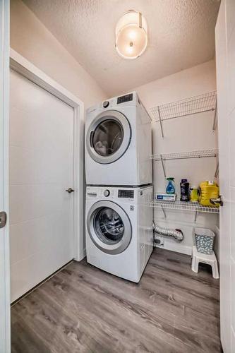 176 Templeby Drive Ne, Calgary, AB - Indoor Photo Showing Laundry Room