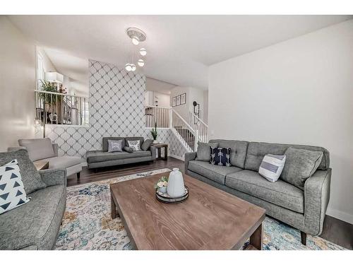 176 Templeby Drive Ne, Calgary, AB - Indoor Photo Showing Living Room