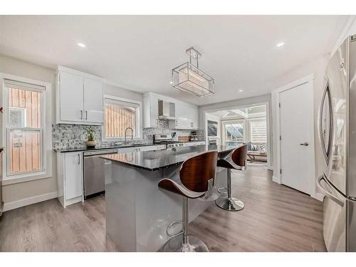 176 Templeby Drive Ne, Calgary, AB - Indoor Photo Showing Kitchen With Upgraded Kitchen