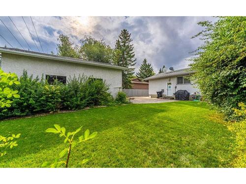 5960 Dalridge Hill Nw, Calgary, AB - Outdoor