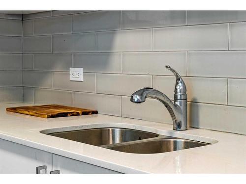 720-519 17Th Avenue Sw, Calgary, AB - Indoor Photo Showing Kitchen With Double Sink