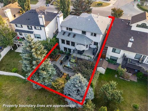 24 Christie Park Hill Sw, Calgary, AB - Outdoor