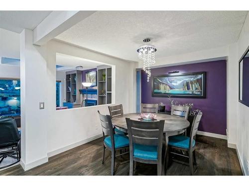 24 Christie Park Hill Sw, Calgary, AB - Indoor Photo Showing Dining Room