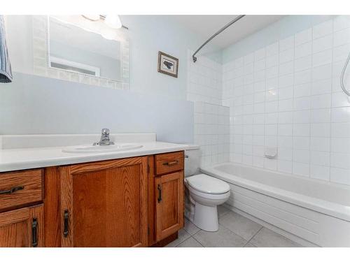 231 Grizzly Crescent, Canmore, AB - Indoor Photo Showing Bathroom