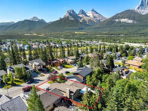 231 Grizzly Crescent, Canmore, AB - Outdoor With View